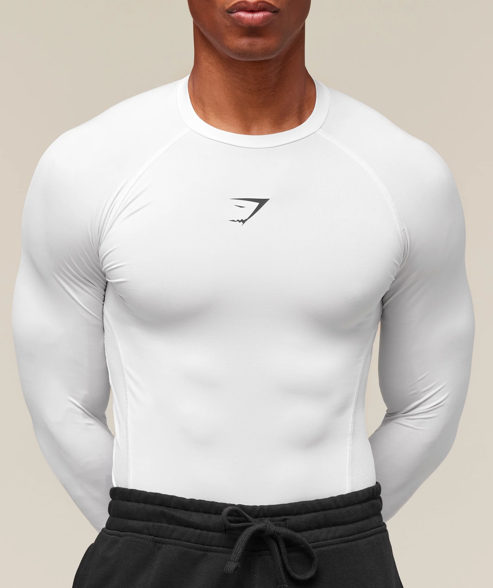 images-ElementBaselayerLongSleeveT_ShirtGSWhiteA2B5M_WB57_0241_1920x
